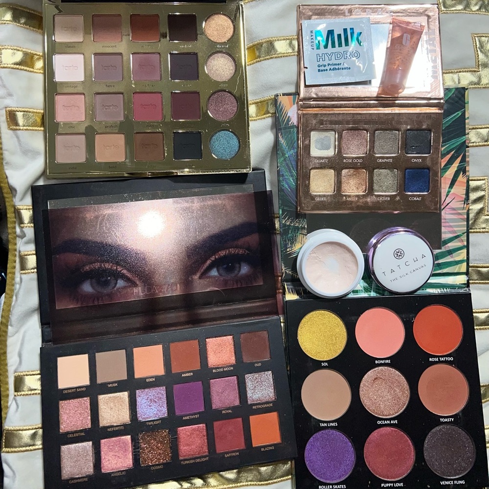 💕🔥 Gently used Highend Makeup Bundle 🔥💕